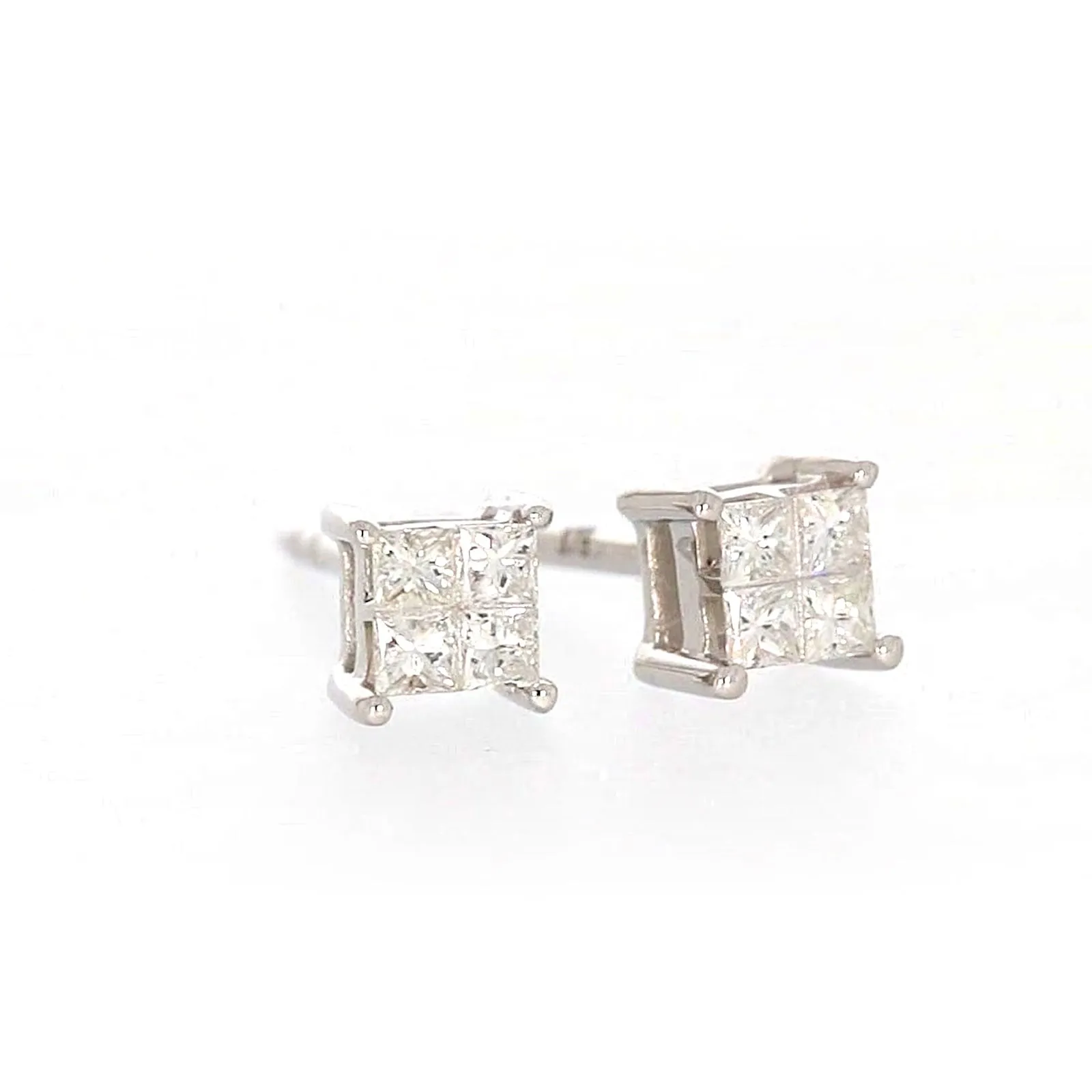 9ct White Gold Princess Cut with 0.15 CARAT tw of Diamonds Stud Earrings