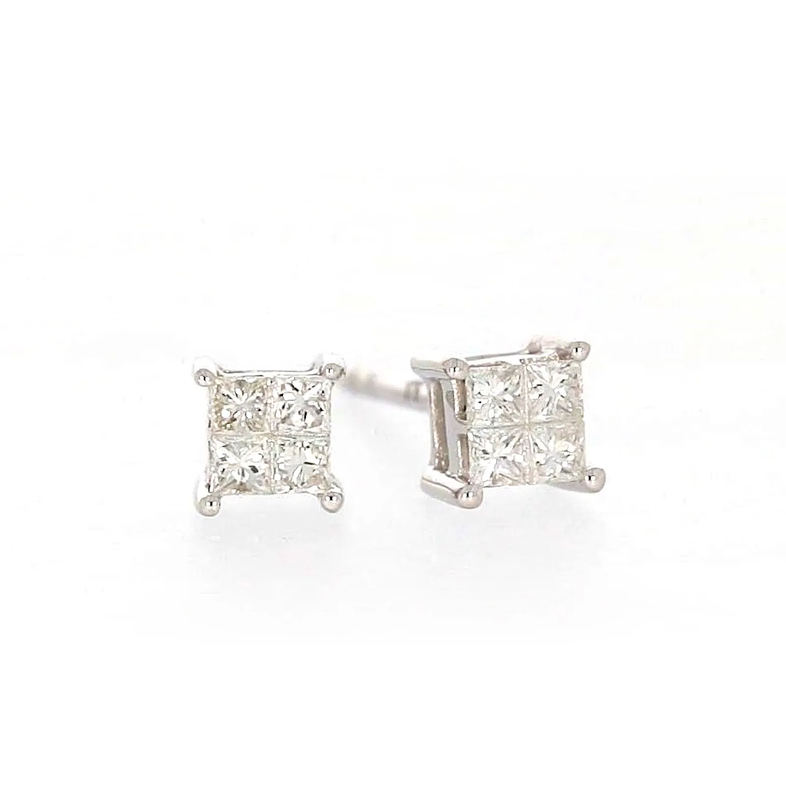 9ct White Gold Princess Cut with 0.15 CARAT tw of Diamonds Stud Earrings