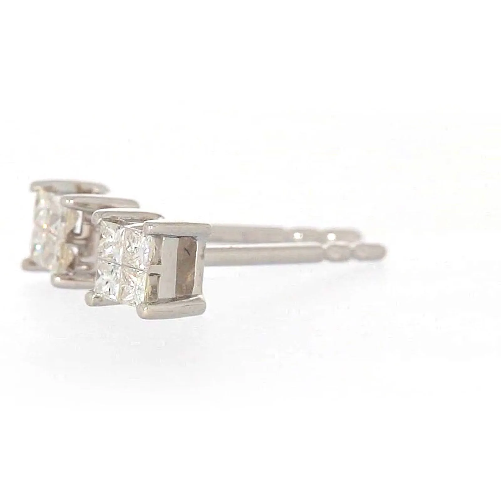 9ct White Gold Princess Cut with 0.15 CARAT tw of Diamonds Stud Earrings