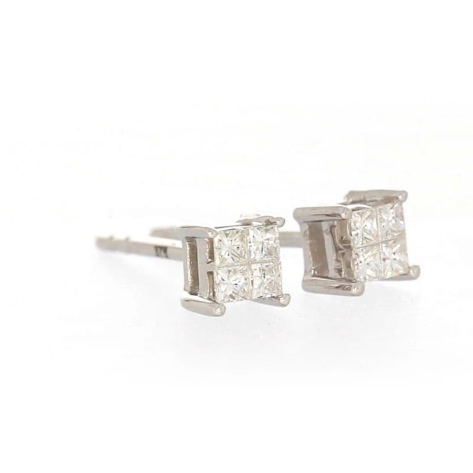 9ct White Gold Princess Cut with 0.15 CARAT tw of Diamonds Stud Earrings