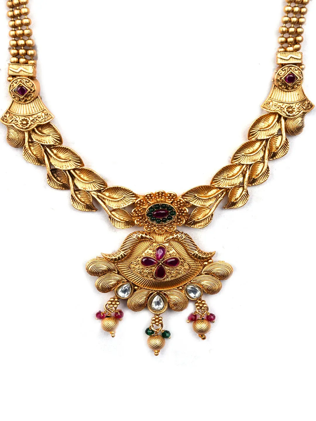 Captivating Gold Plated Rajwadi Pendant Necklace Set