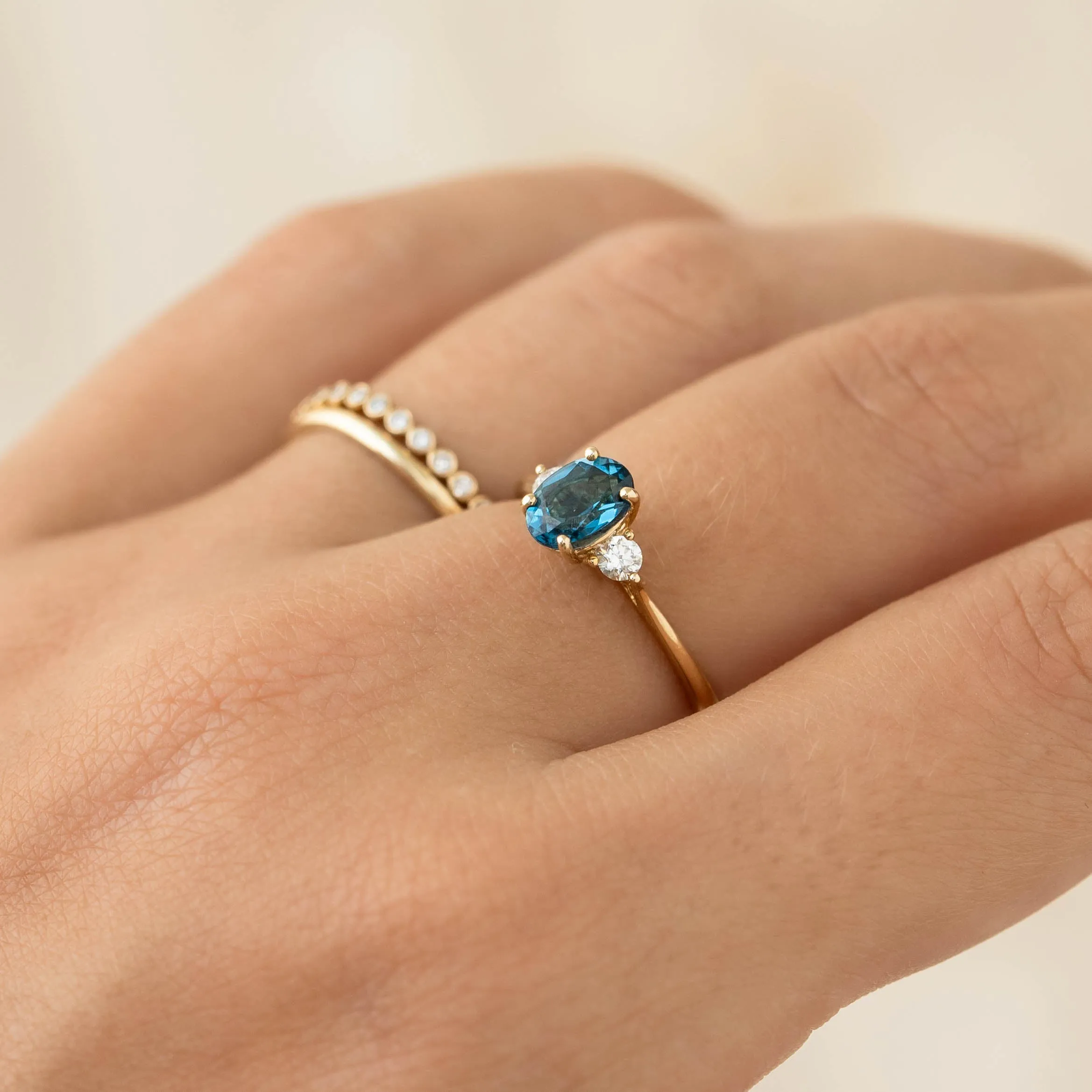 London Blue Topaz and Diamond Ring White Gold - Kindra