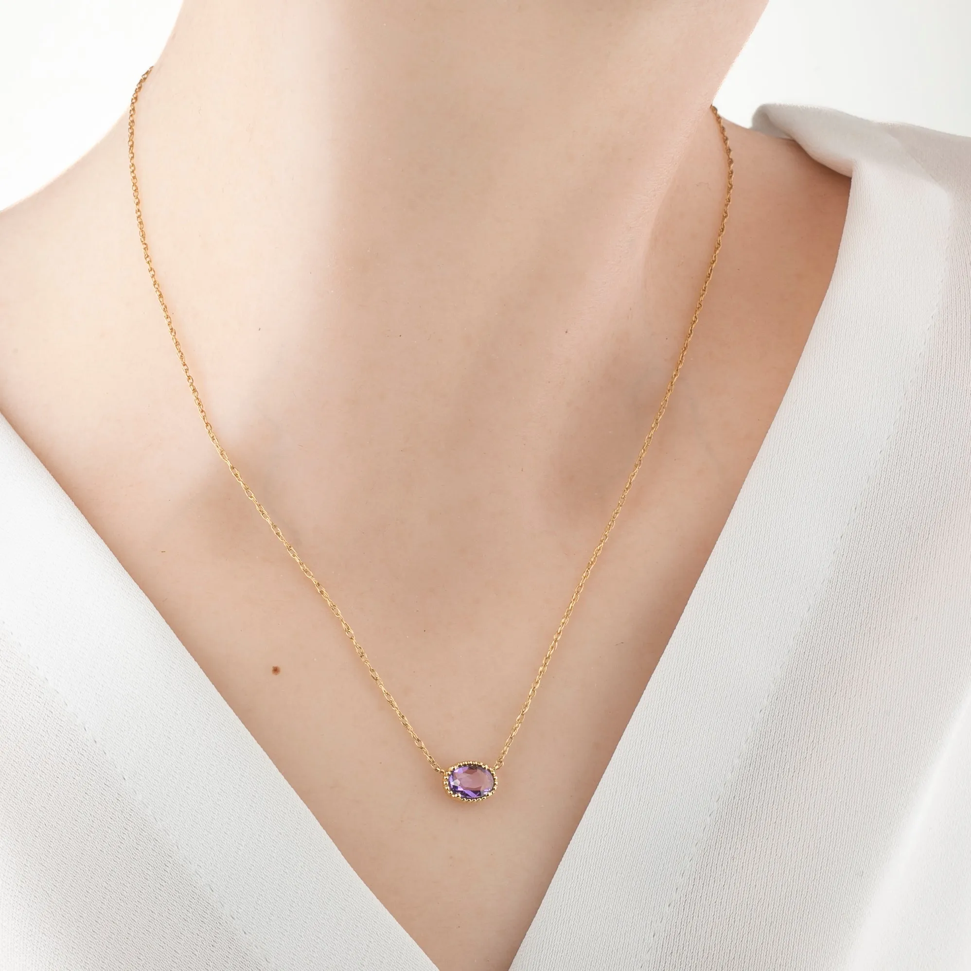 Natural Sapphire Solitaire Dahlia Necklace, 14k Yellow Gold (One of a kind)