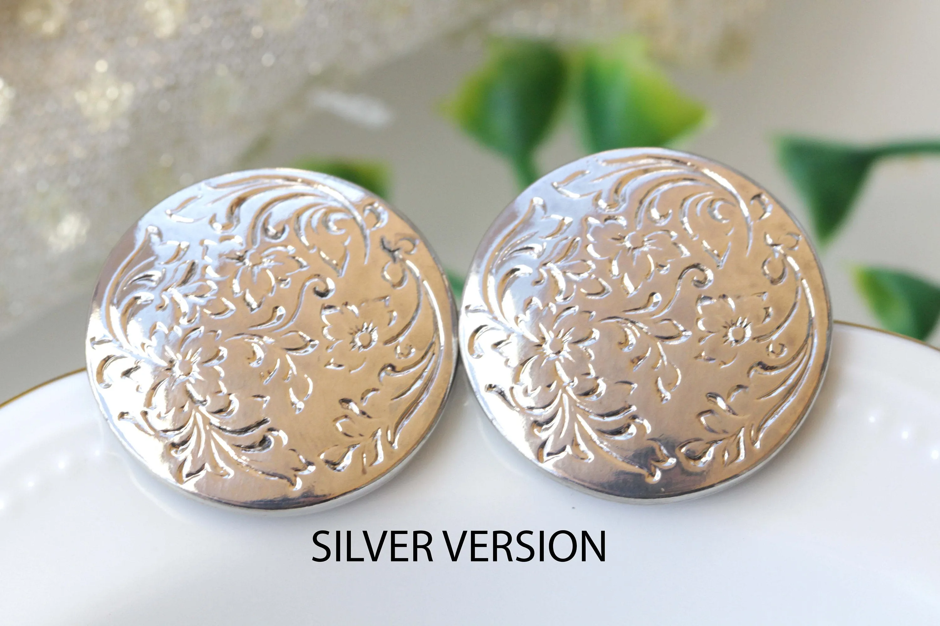 SILVER DISK EARRINGS